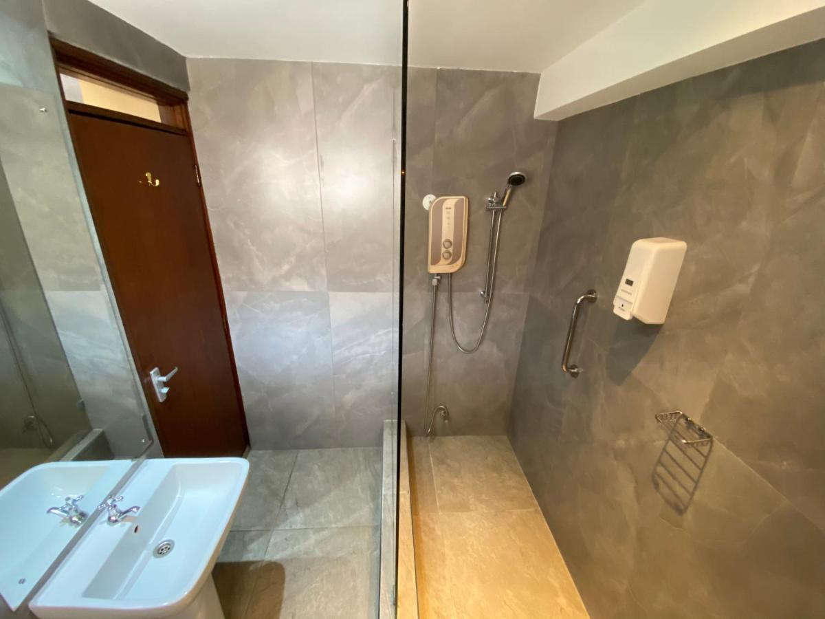 ONE BEDROOM APARTMENT WITH FAN